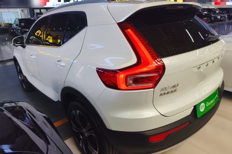 Used Volvo XC40 2021 T4 Four-Wheel Drive Smart Luxury Edition Rear Left 45 Deg