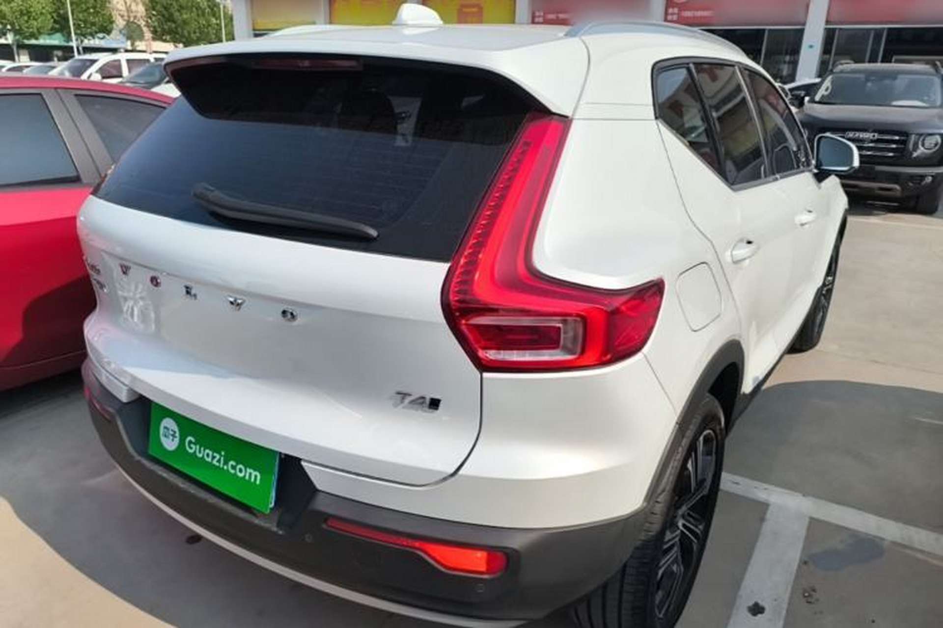 Used Volvo XC40 2021 T4 Four-Wheel Drive Smart Luxury Edition Rear Right 45 Deg