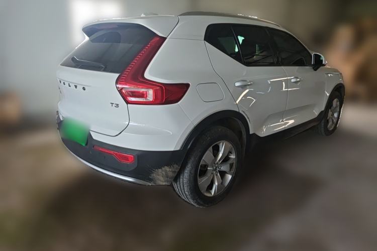 Used Volvo XC40 2021 T3 Smart & Stylish Edition Rear Right 45 Deg