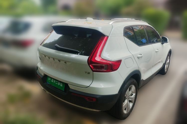 Used Volvo XC40 2021 T3 Smart & Stylish Edition Rear Right 45 Deg