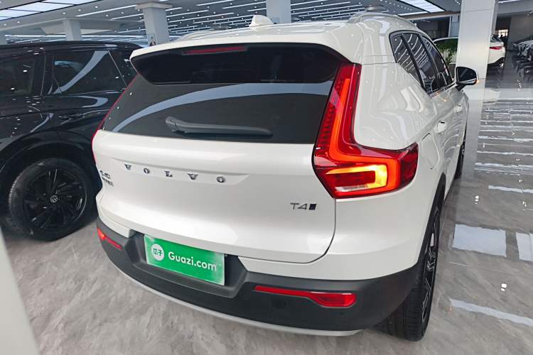 Used Volvo XC40 2021 T4 Four-Wheel Drive Smart Luxury Edition Rear
