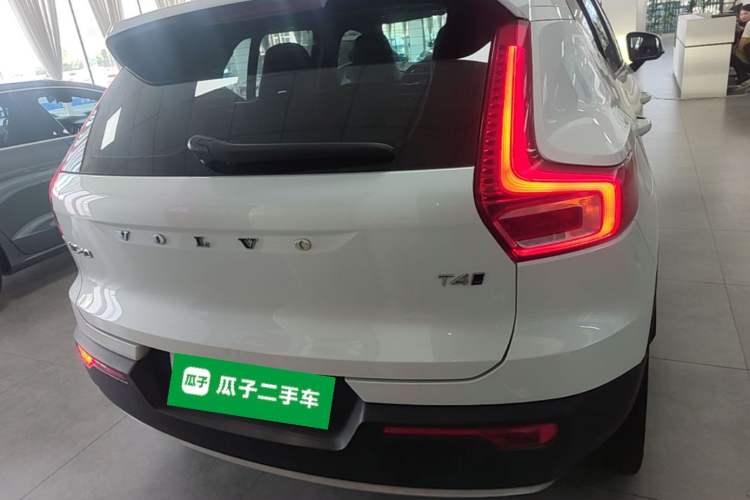 Used Volvo XC40 2021 T4 Four-Wheel Drive Smart Luxury Edition Rear