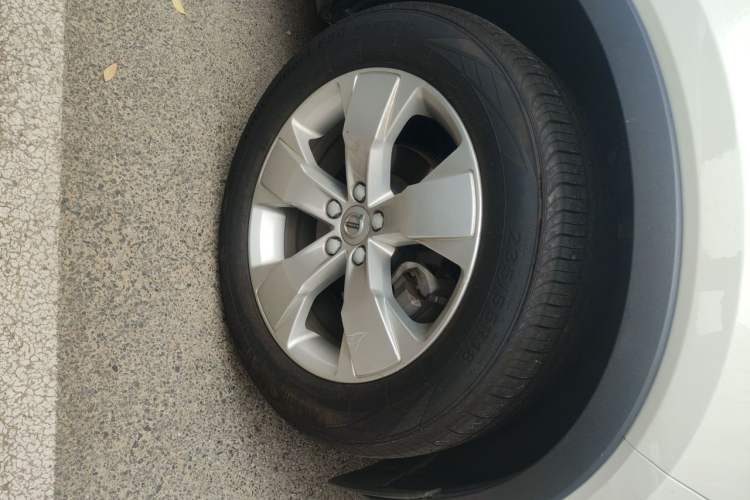 Used Volvo XC40 2021 T3 Smart & Stylish Edition Right Front Wheel Hub