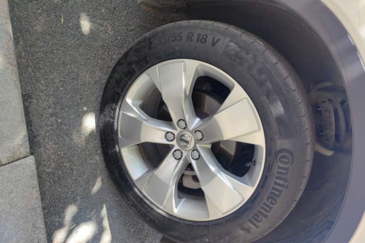 Used Volvo XC40 2021 T3 Smart & Stylish Edition Right Front Wheel Hub