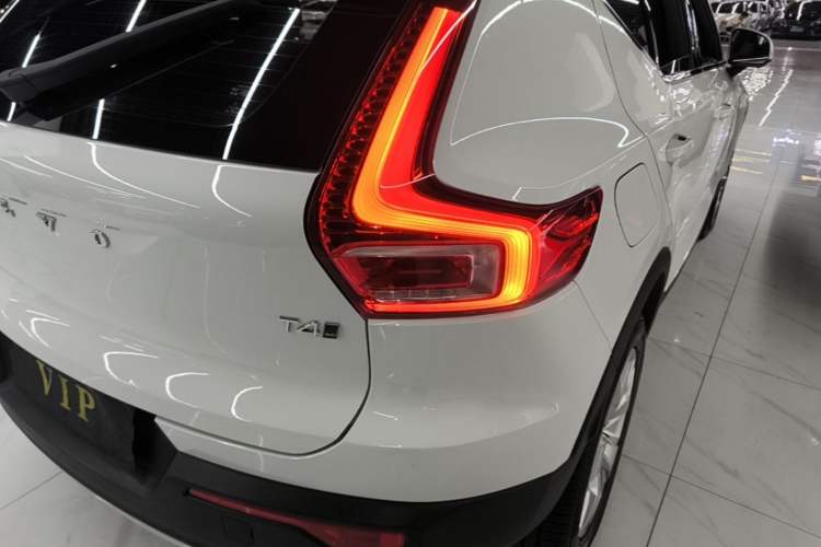 Used Volvo XC40 2021 T4 4x4 SmartDrive Fashion Edition Right Rear Taillight
