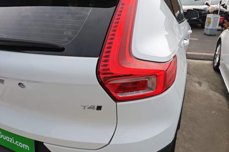 Used Volvo XC40 2021 T4 Four-Wheel Drive Smart & Sporty Edition Right Rear Taillight