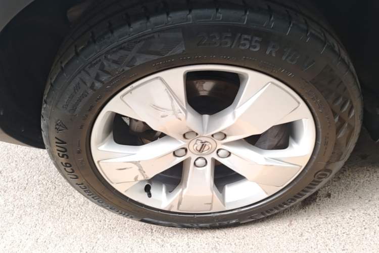 Used Volvo XC40 2021 T4 4x4 SmartDrive Fashion Edition Right Rear Wheel Hub