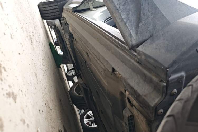 Used Volvo XC40 2021 T3 Smart & Stylish Edition Right Side Sill