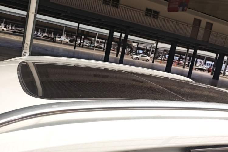 Used Volvo XC40 2021 T4 4x4 SmartDrive Fashion Edition Roof