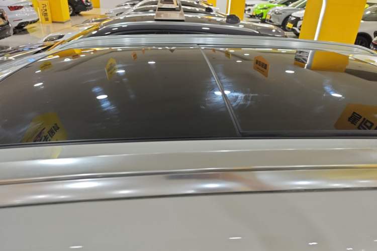 Used Volvo XC40 2021 T4 4x4 SmartDrive Fashion Edition Roof