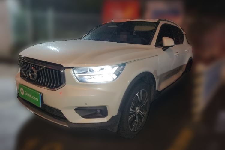 Volvo XC40 2021 T4 Four-Wheel Drive Smart Luxury Edition с пробегом Guazi used car, China used car export, Used car for sale, Used cars, Cheapest cars for sale