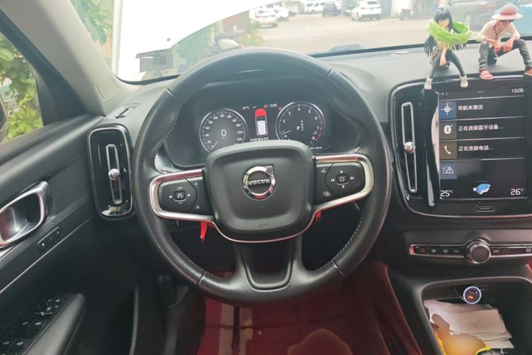 Used Volvo XC40 2021 T4 Four-Wheel Drive Smart Luxury Edition Steering Wheel