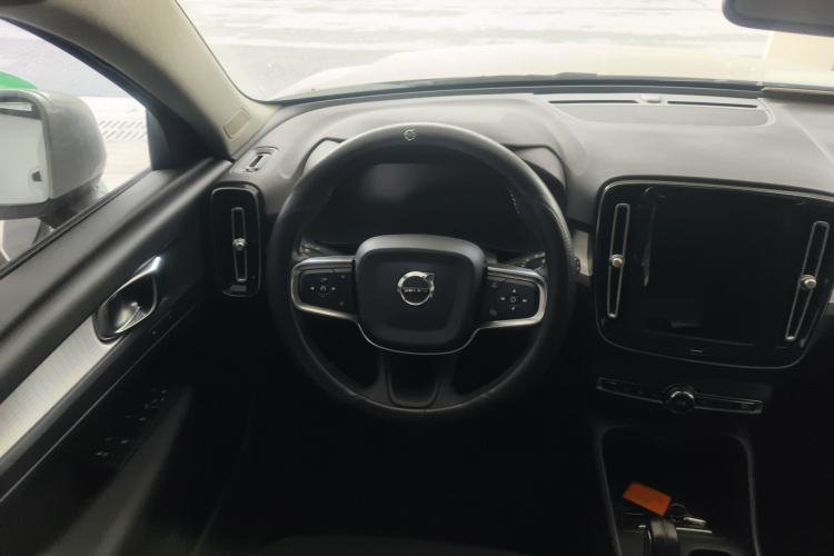 Used Volvo XC40 2021 T3 Smart & Stylish Edition Steering Wheel