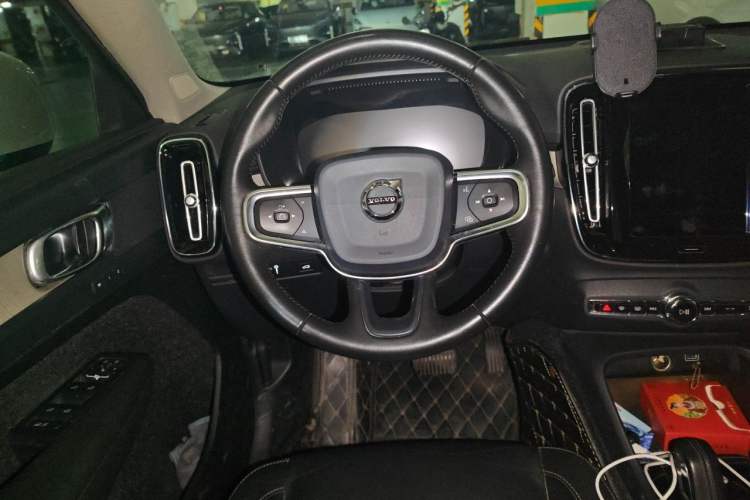 Used Volvo XC40 2021 T3 Zhiyuan Luxury Edition Steering Wheel