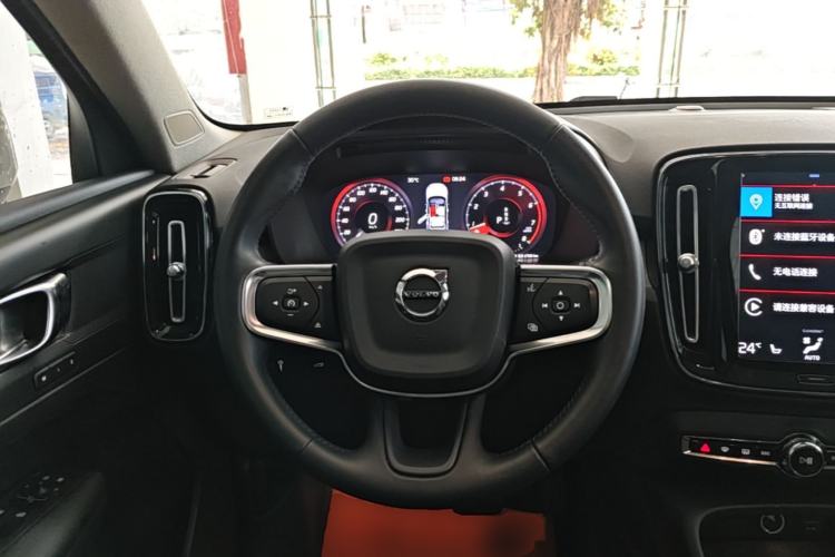 Used Volvo XC40 2021 T4 Four-Wheel Drive Smart Luxury Edition Steering Wheel