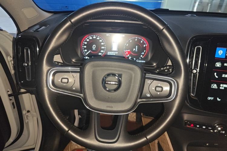 Used Volvo XC40 2021 T4 Four-Wheel Drive Smart Luxury Edition Steering Wheel