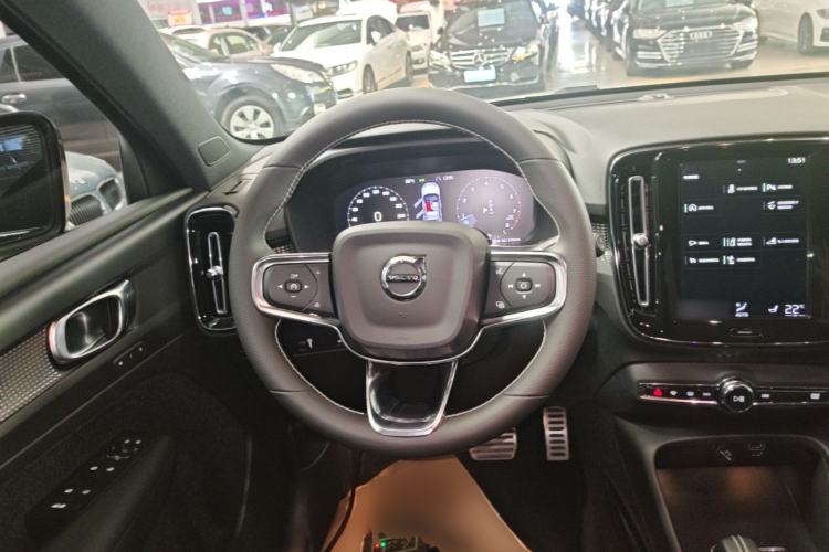 Used Volvo XC40 2021 T4 Four-Wheel Drive Smart & Sporty Edition Steering Wheel
