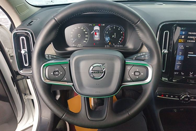Used Volvo XC40 2021 T4 Four-Wheel Drive Smart Luxury Edition Steering Wheel