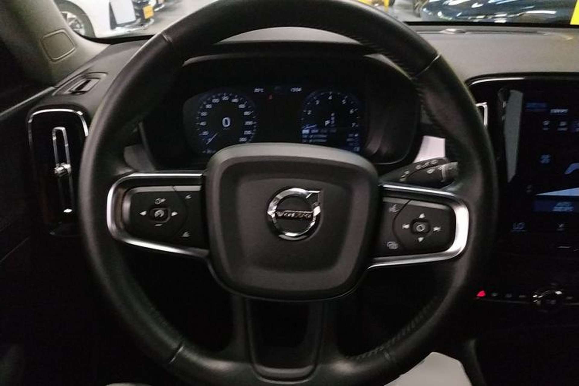 Used Volvo XC40 2021 T3 Smart & Stylish Edition Steering Wheel