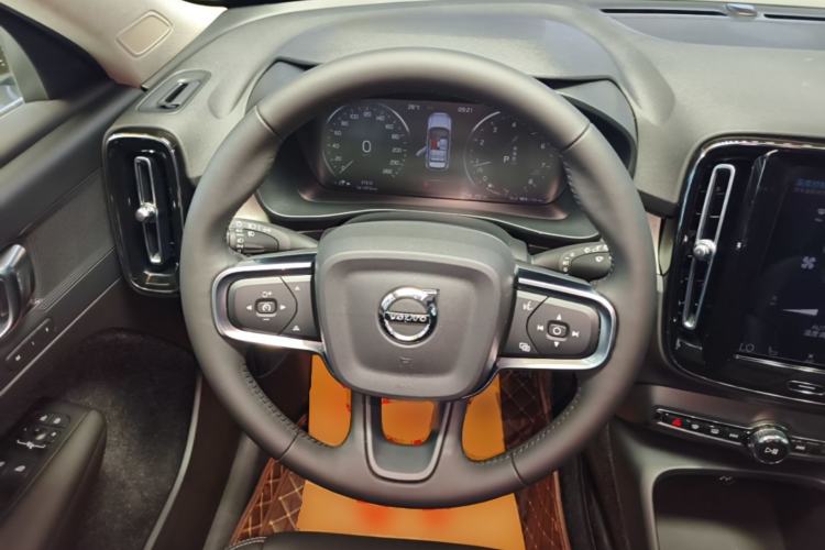 Used Volvo XC40 2021 T4 Four-Wheel Drive Smart Luxury Edition Steering Wheel