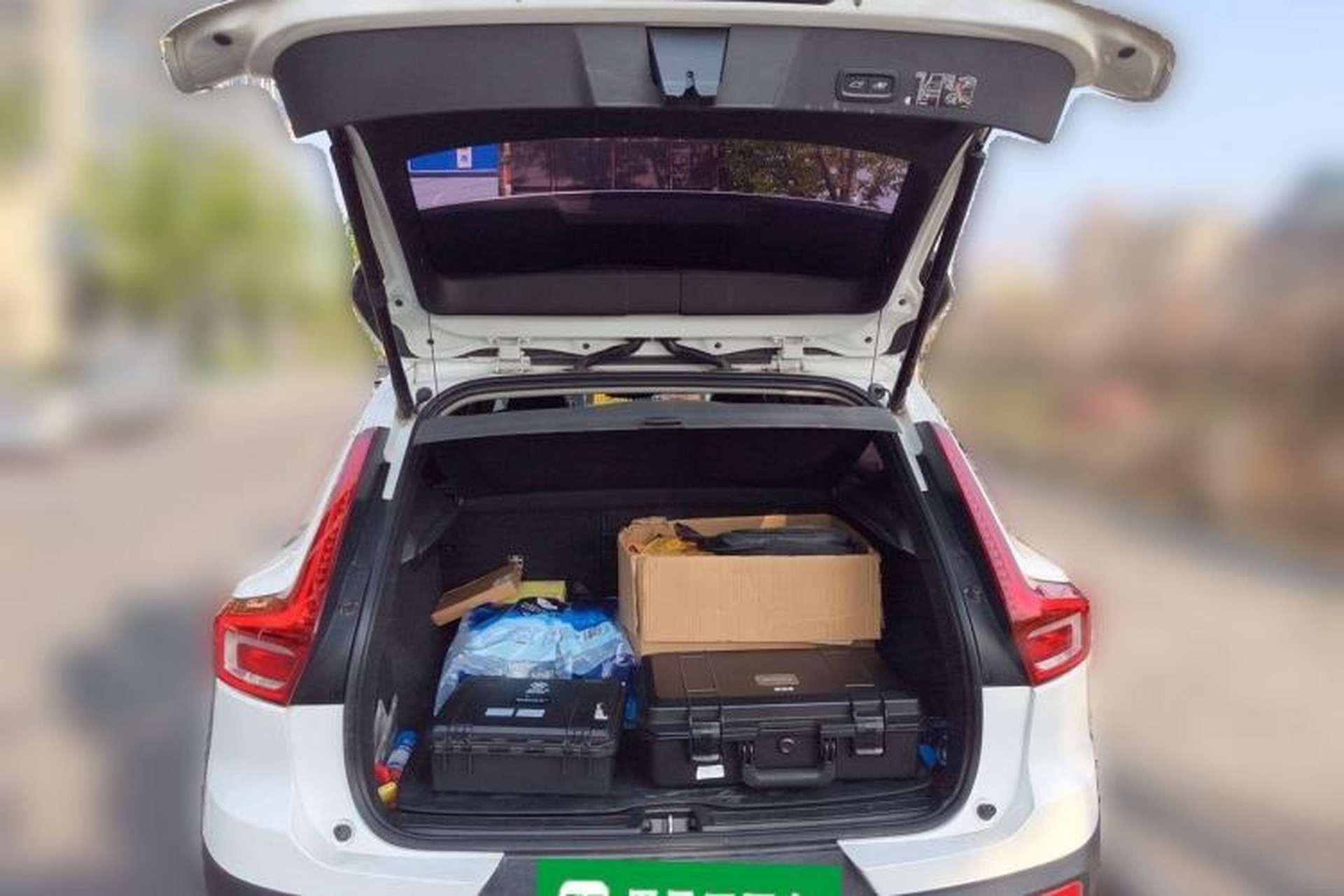 Used Volvo XC40 2021 T4 Four-Wheel Drive Smart Luxury Edition Trunk