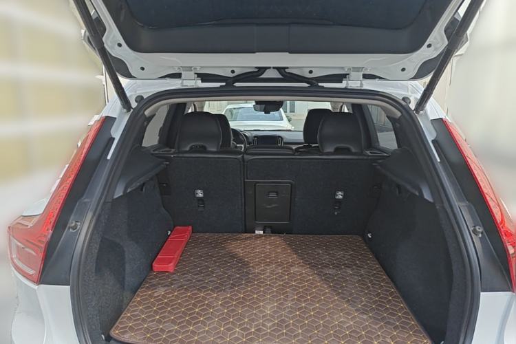 Used Volvo XC40 2021 T4 Four-Wheel Drive Smart Luxury Edition Trunk