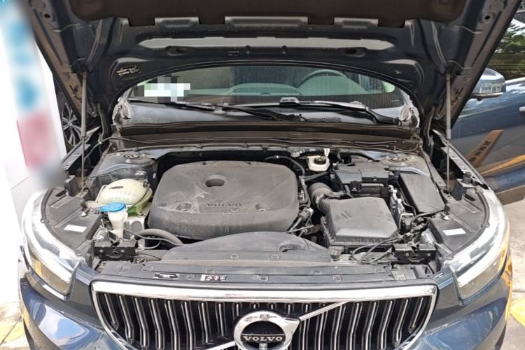 Used Volvo XC40 2022 T4 Four-Wheel Drive Smart & Luxurious Edition Engine Bay