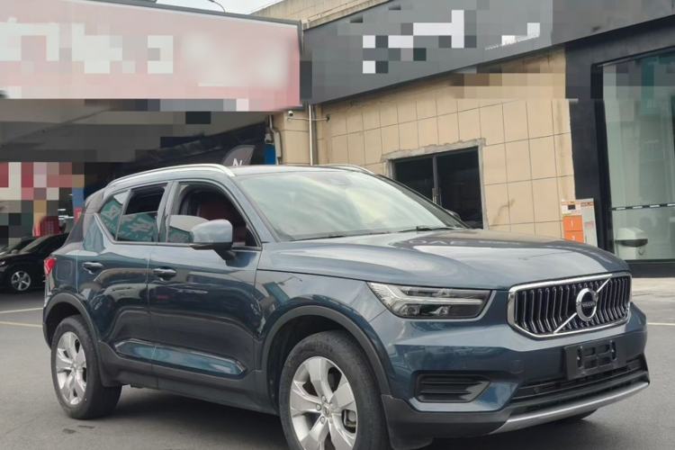 Used Volvo XC40 2022 T4 Four-Wheel Drive Smart & Stylish Edition Exterior 4