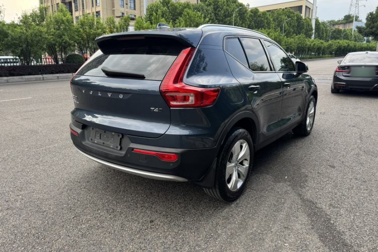 Used Volvo XC40 2022 T4 Four-Wheel Drive Smart & Stylish Edition Exterior 5