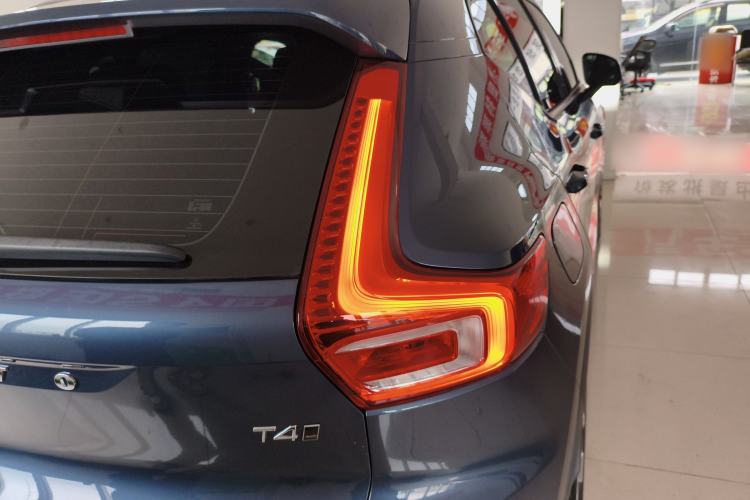 Used Volvo XC40 2022 T4 Four-Wheel Drive Smart & Stylish Edition Exterior 6