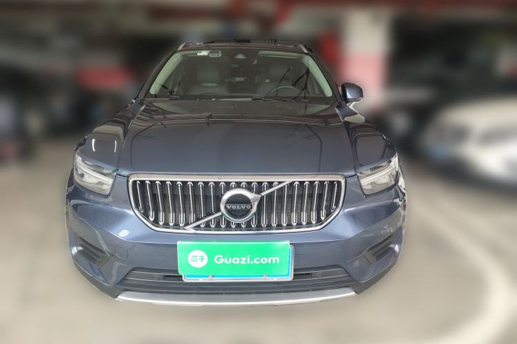 Used Volvo XC40 2022 T4 Four-Wheel Drive Smart & Luxurious Edition Front