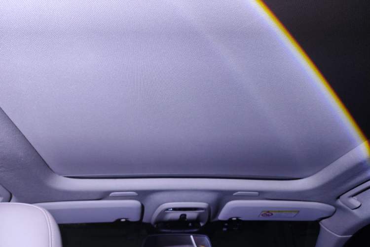 Used Volvo XC40 2022 T4 Four-Wheel Drive Smart & Stylish Edition Headliner