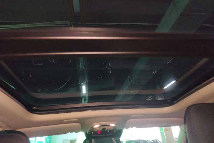 Used Volvo XC40 2022 T3 Smart Fashion Edition Headliner