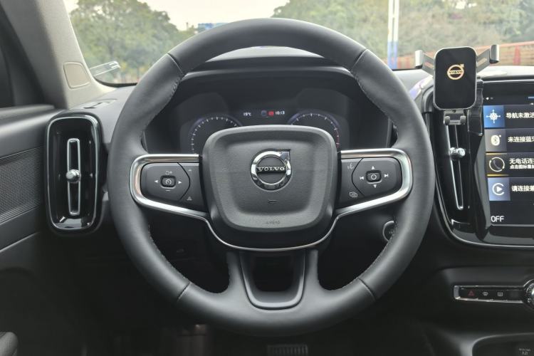 Used Volvo XC40 2022 T3 Smart Fashion Edition Interior 11