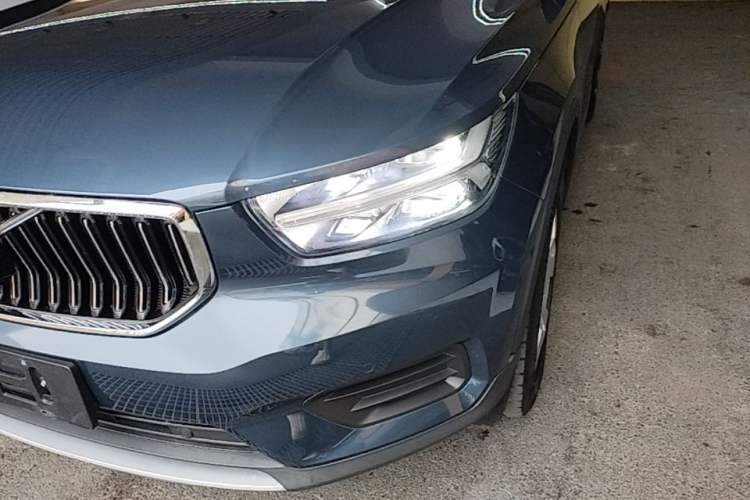 Used Volvo XC40 2022 T4 Four-Wheel Drive Smart & Stylish Edition Left Front Headlight