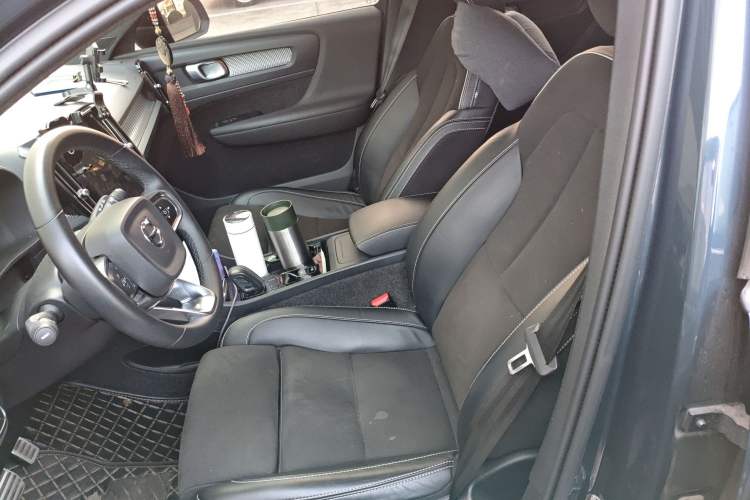 Used Volvo XC40 2022 T4 Four-Wheel Drive Smart & Dynamic Sport Edition Left Front Seat