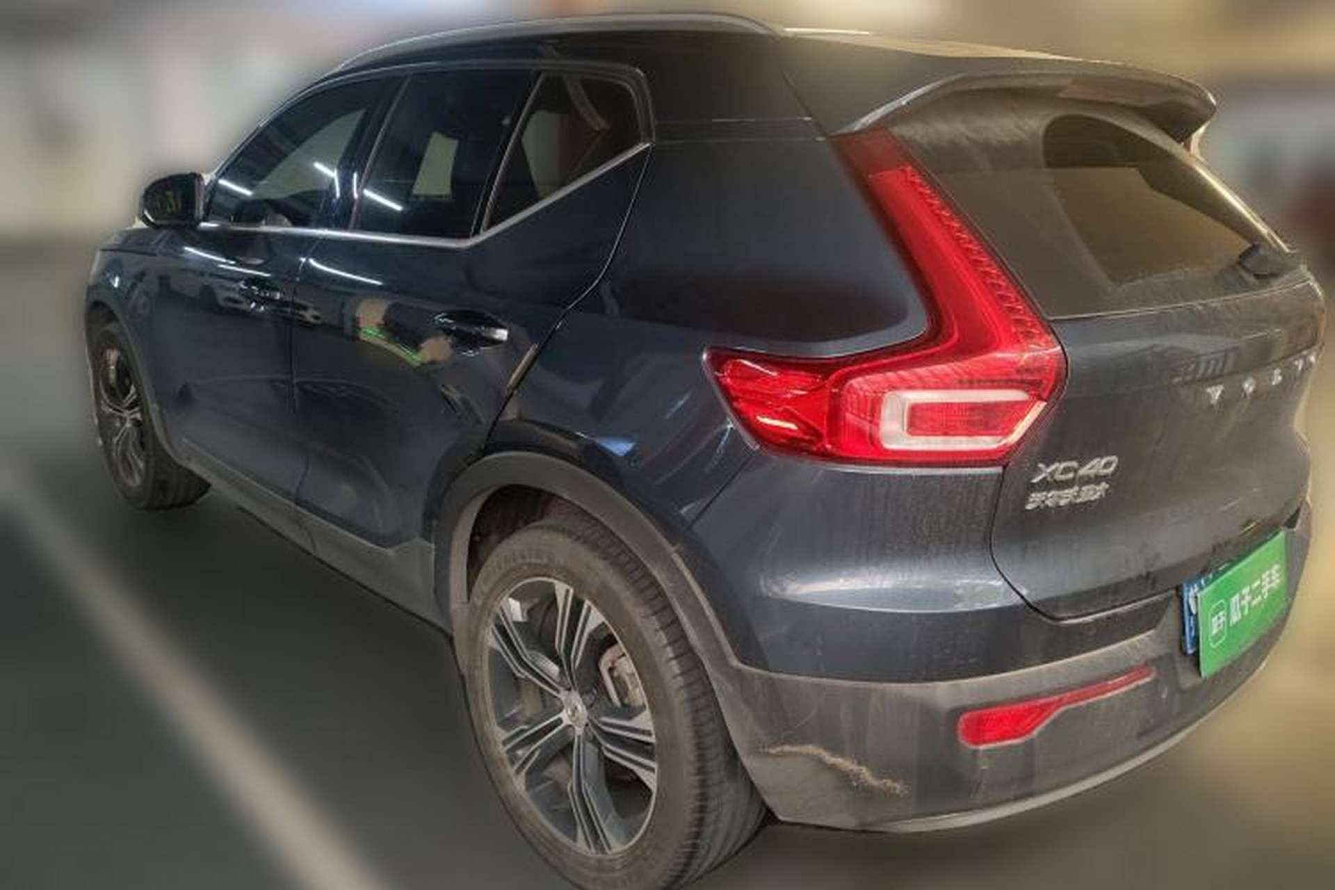 Used Volvo XC40 2022 T4 Four-Wheel Drive Smart & Luxurious Edition Rear Left 45 Deg
