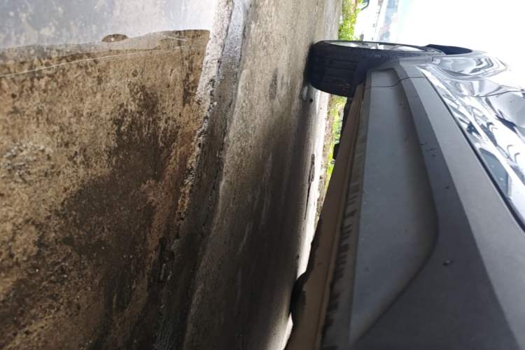 Used Volvo XC40 2022 T4 Four-Wheel Drive Smart & Stylish Edition Right Side Sill