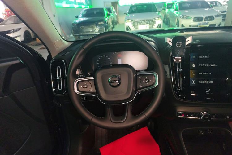 Used Volvo XC40 2022 T3 Smart Fashion Edition Steering Wheel