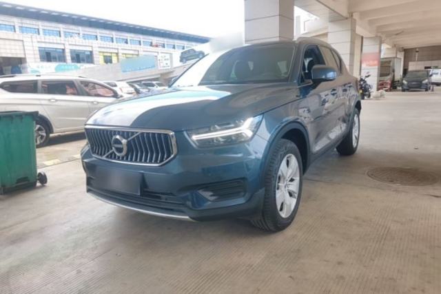 Used Volvo XC40 2022 T4 Four-Wheel Drive Smart & Stylish Edition