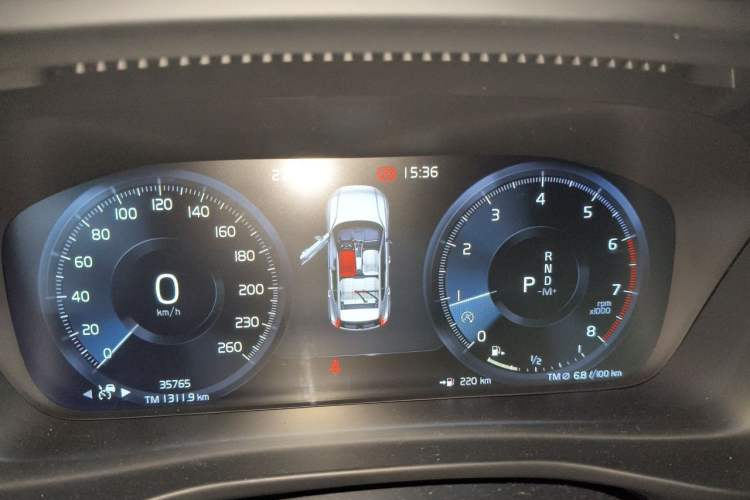 Used Volvo XC40 2022 T4 Four-Wheel Drive Smart & Dynamic Sport Edition Instrument Cluster