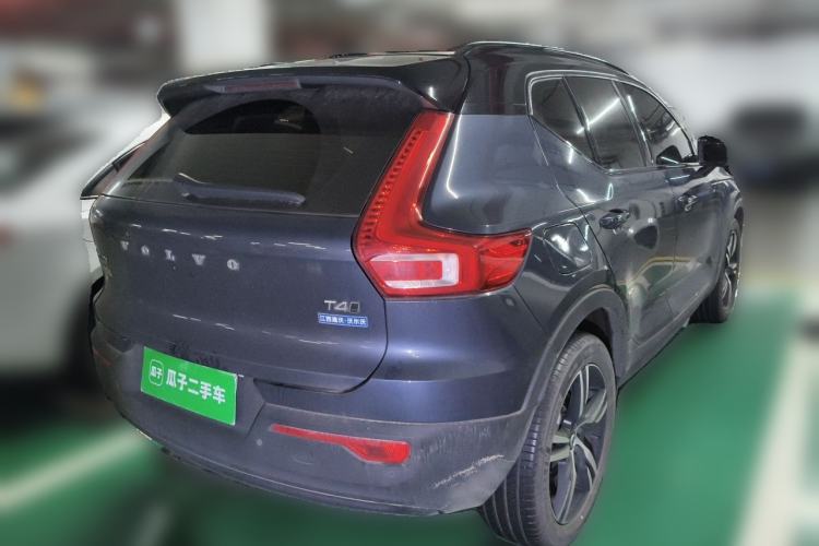 Used Volvo XC40 2022 T4 Four-Wheel Drive Smart & Dynamic Sport Edition Rear Right 45 Deg