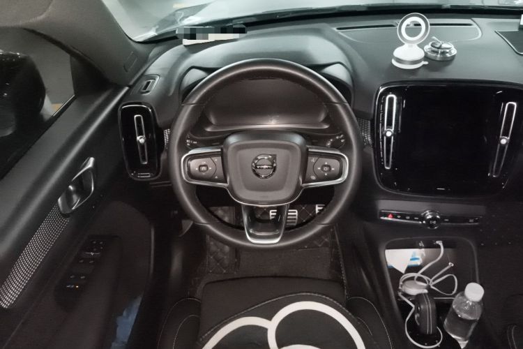 Used Volvo XC40 2022 T4 Four-Wheel Drive Smart & Dynamic Sport Edition Steering Wheel
