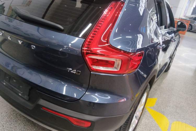 Used Volvo XC40 2022 T4 Four-Wheel Drive Smart & Stylish Edition Exterior 4