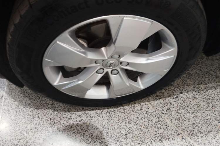 Used Volvo XC40 2022 T4 Four-Wheel Drive Smart & Stylish Edition Exterior 5