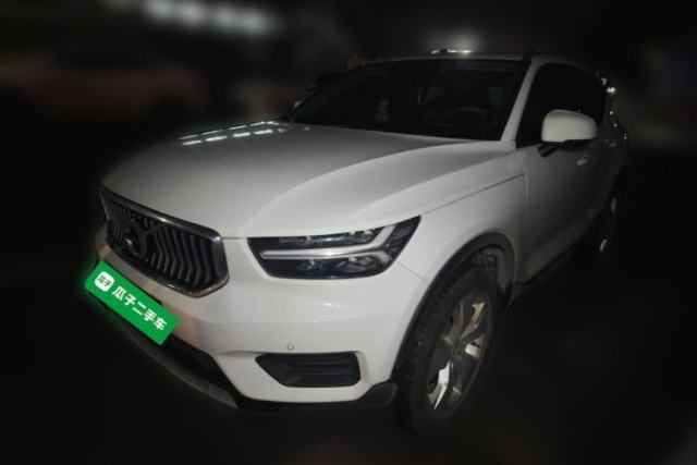 Used Volvo XC40 2022 T4 Four-Wheel Drive Smart & Stylish Edition