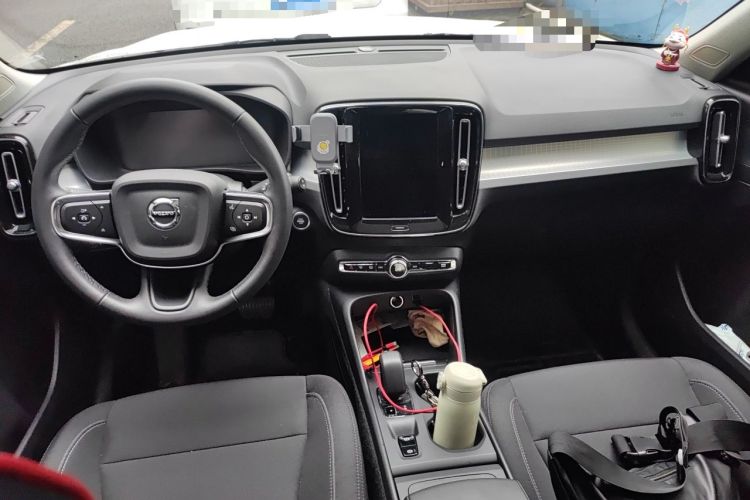 Used Volvo XC40 2022 T4 Four-Wheel Drive Smart & Luxurious Edition Center Console