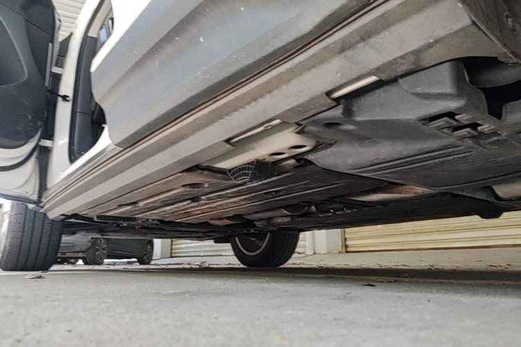 Used Volvo XC40 2022 T4 Four-Wheel Drive Smart & Stylish Edition Chassis Rear Left