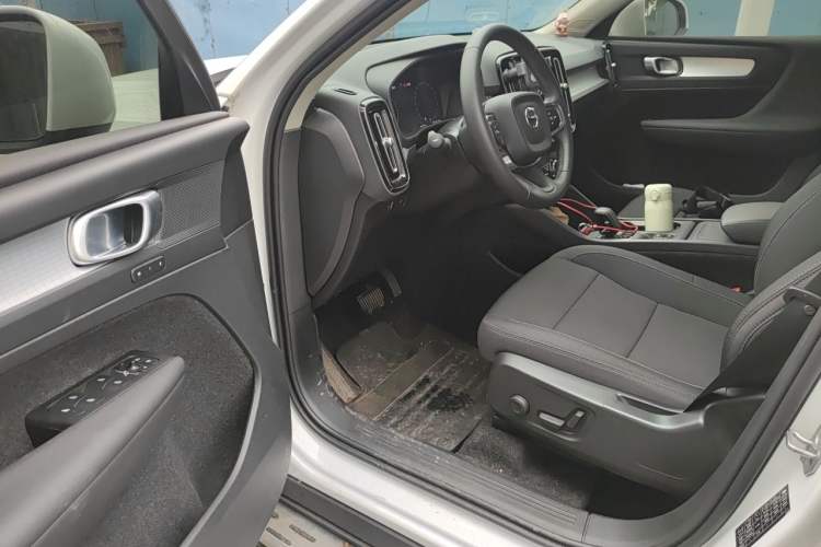 Used Volvo XC40 2022 T4 Four-Wheel Drive Smart & Luxurious Edition Driver Seat