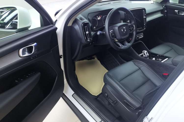 Used Volvo XC40 2022 T4 Four-Wheel Drive Smart & Luxurious Edition Driver Seat
